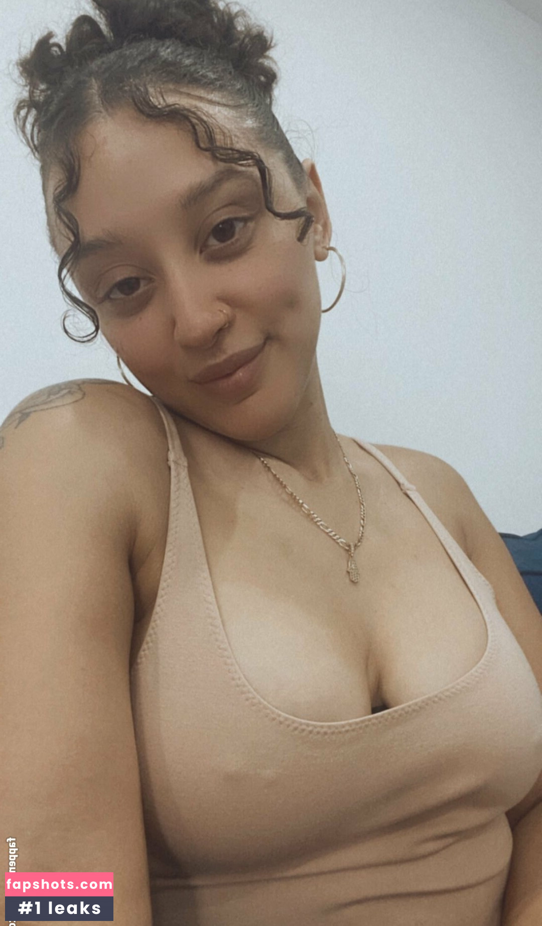 Hispanic gallery photo #56