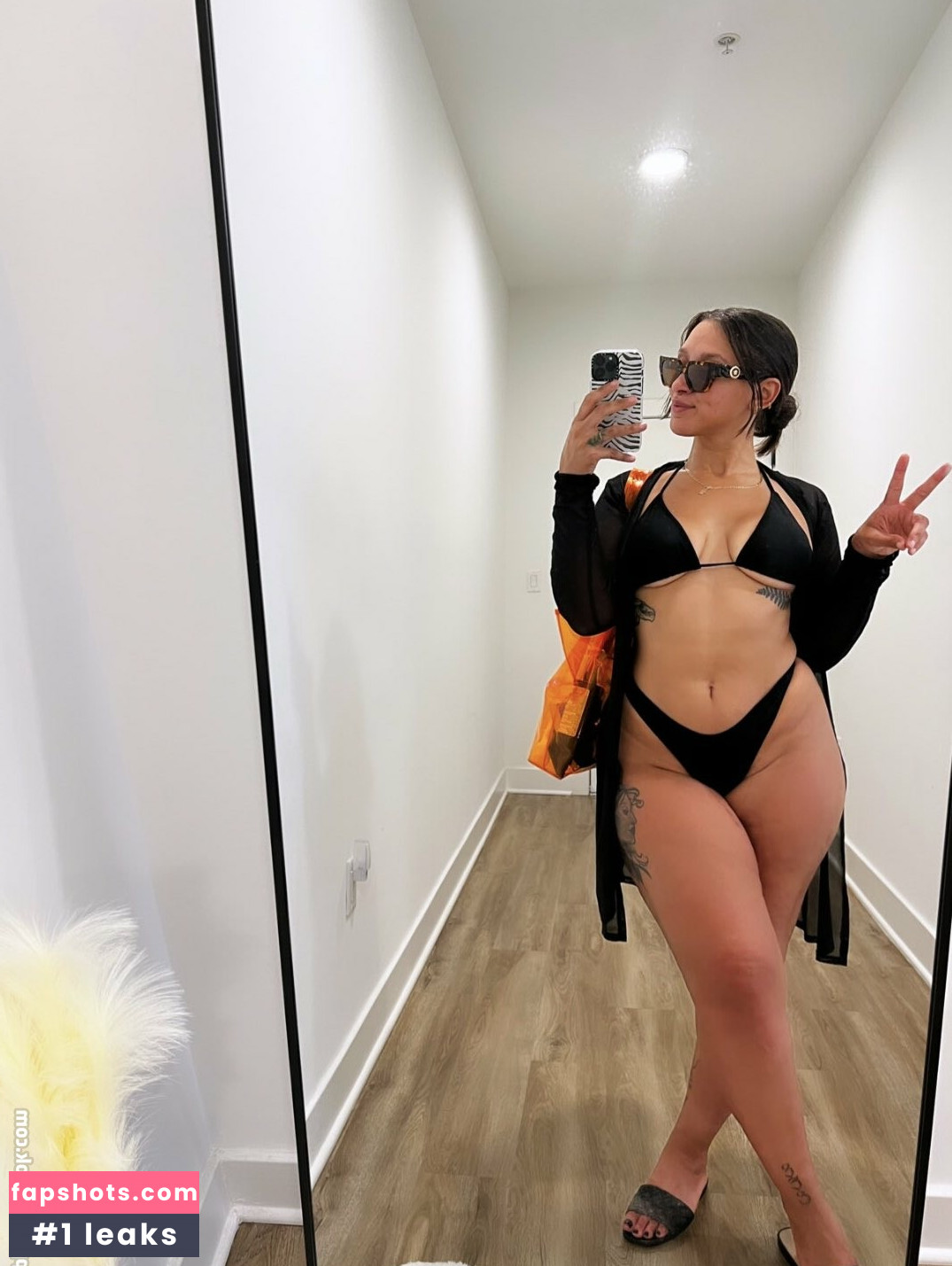 Hispanic gallery photo #57