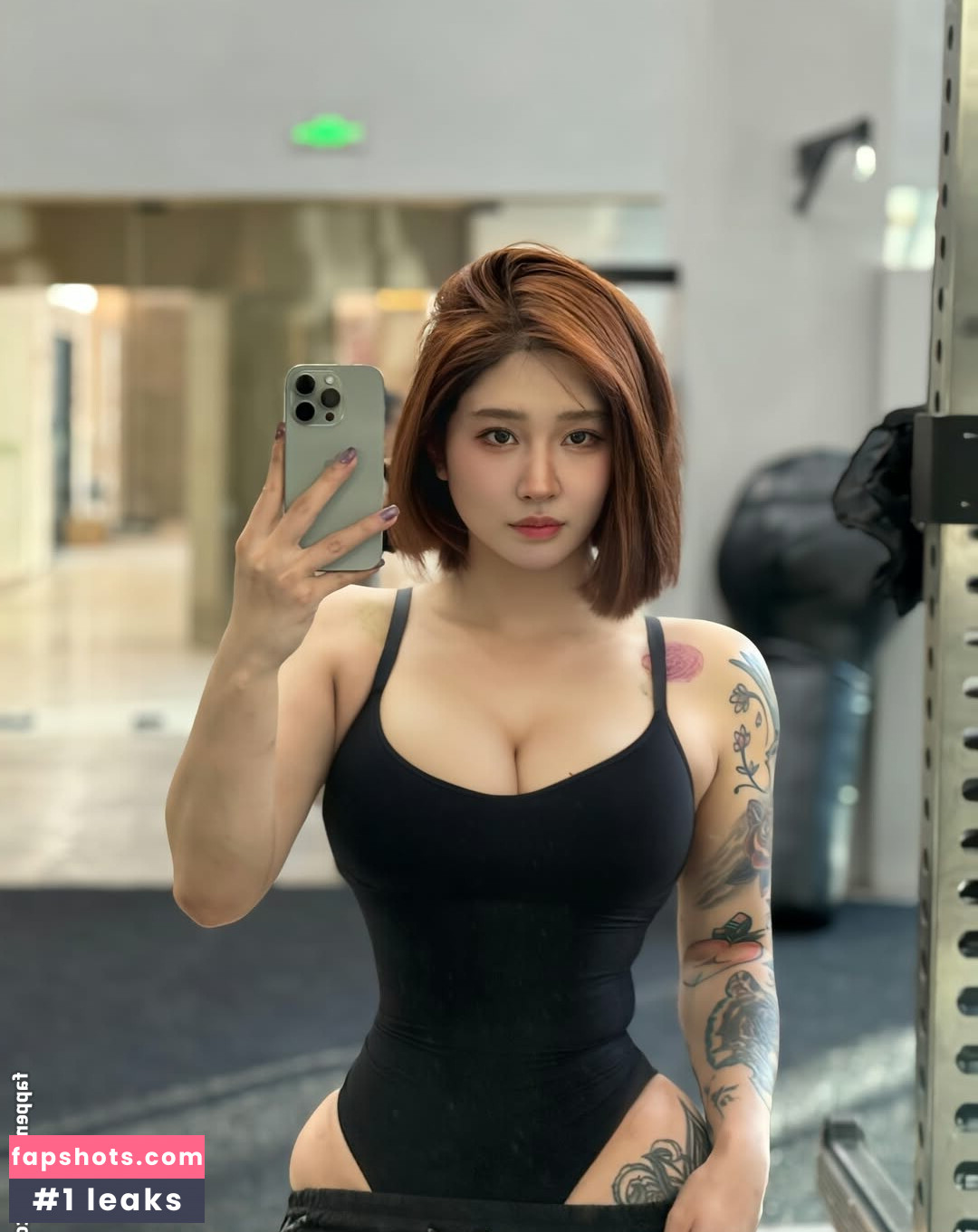 Hitomi Songyuxin Nacktheit OnlyFans Fotos #17 - Fapshots