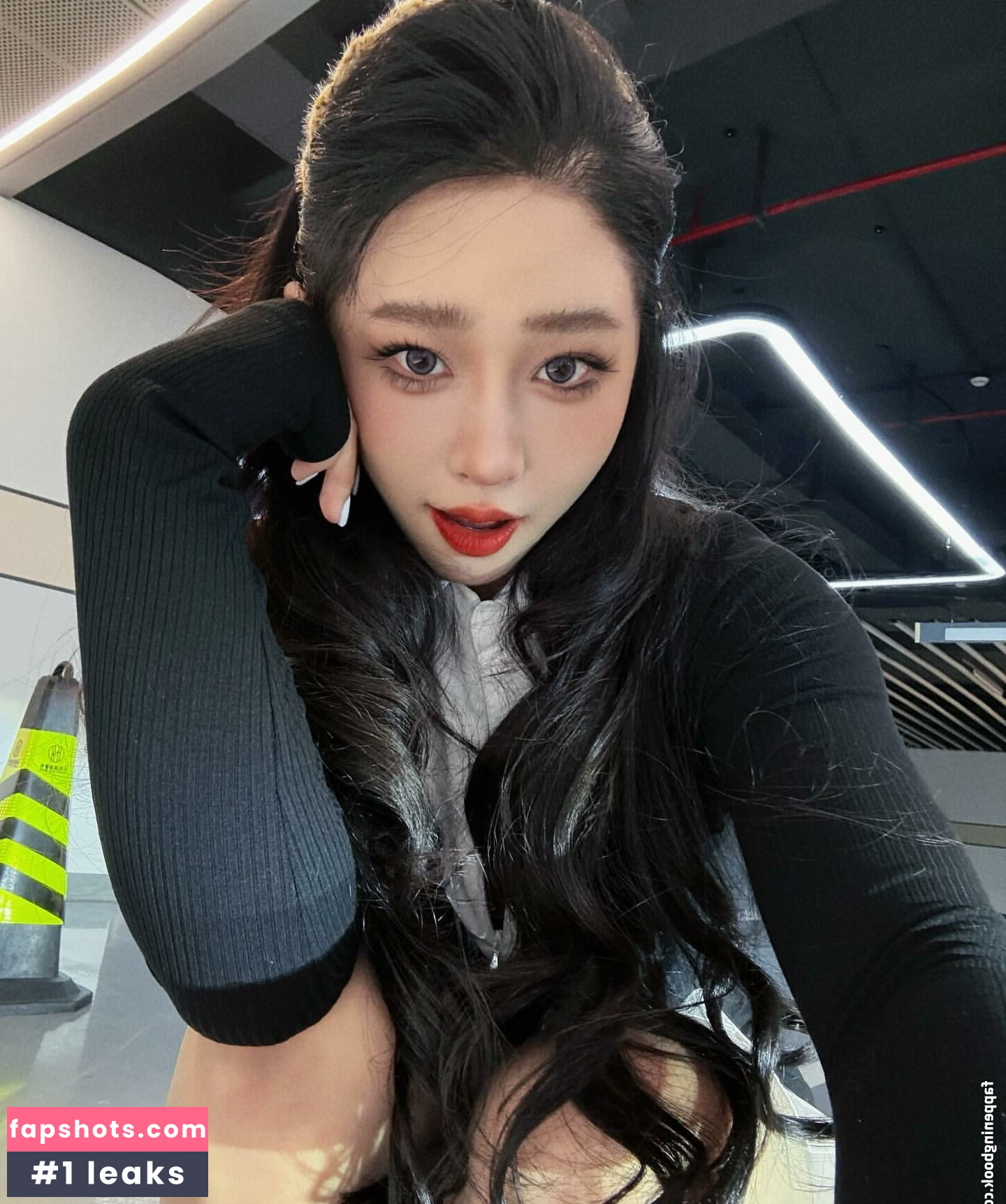 Hitomi Songyuxin Nacktheit OnlyFans Fotos #34 - Fapshots