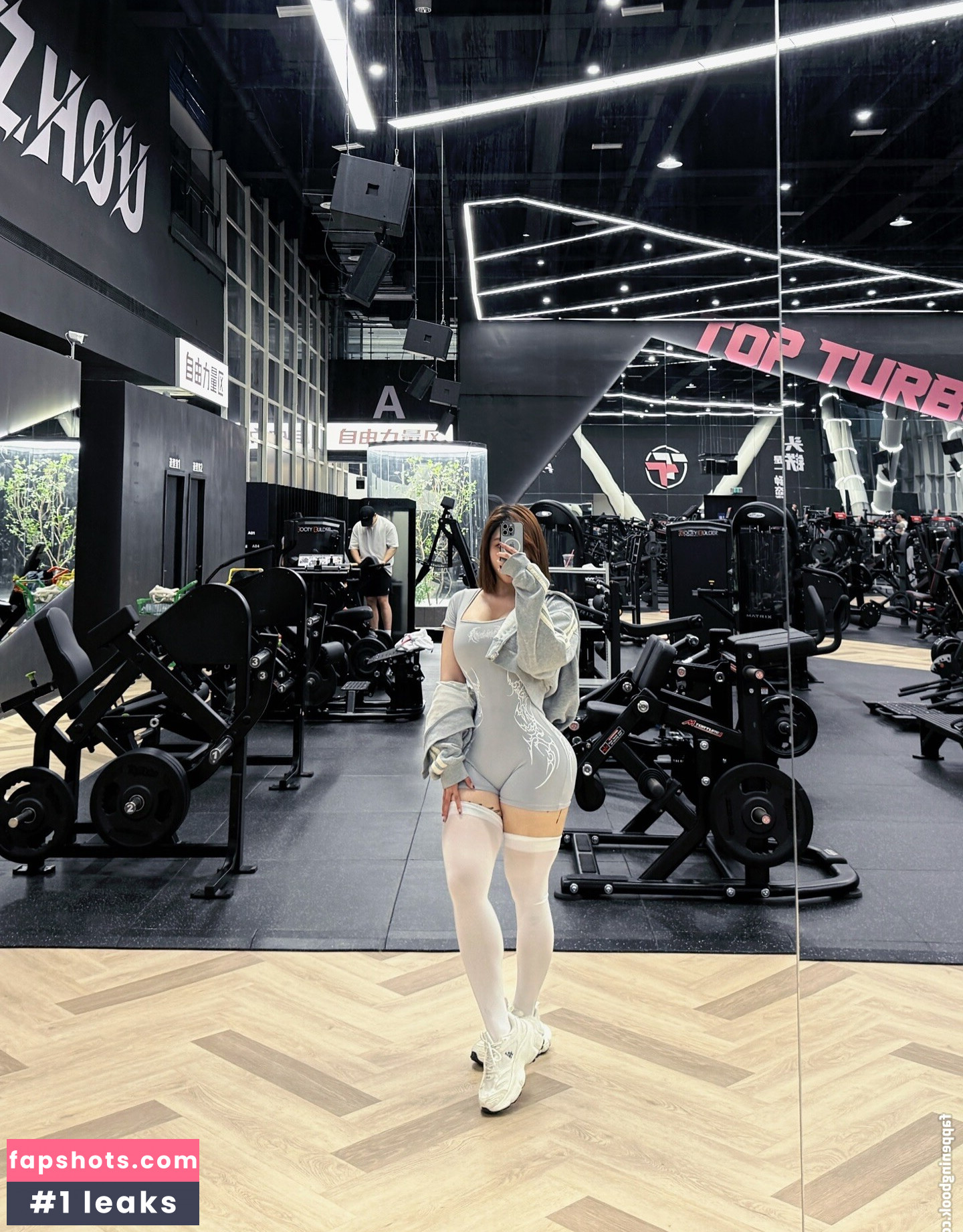 Hitomi Songyuxin Nacktheit OnlyFans Fotos #6 - Fapshots