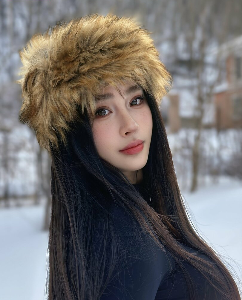 hitomi-songyuxin Nude Leaks OnlyFans Photos #386 - LeakJerk