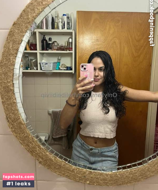 Holi Beibi gallery photo #6