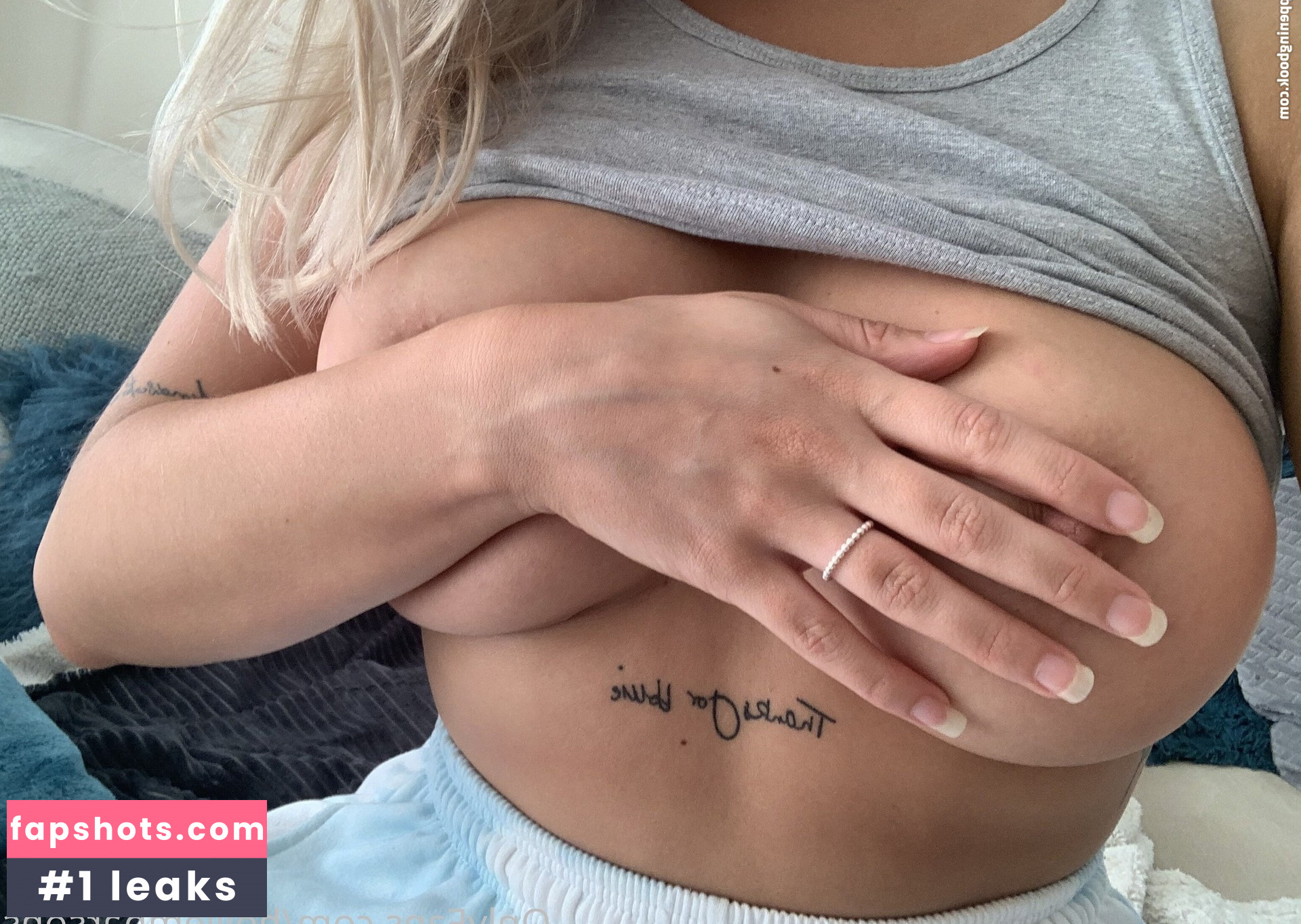 Hollie M Parsons gallery photo #42