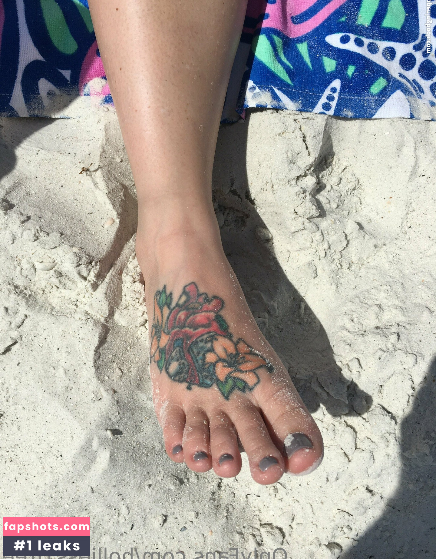 holliess1free gallery photo #20