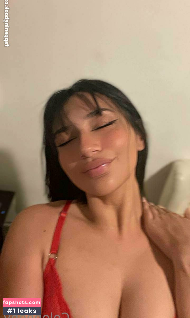 holly.bratty gallery photo #38