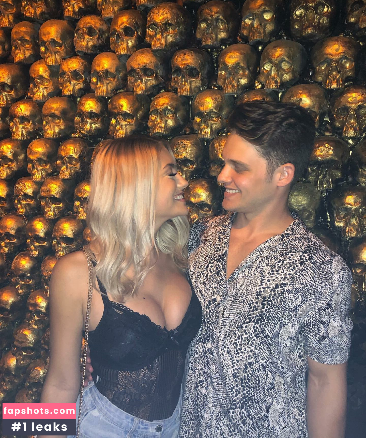 Holly Cloar gallery photo #10