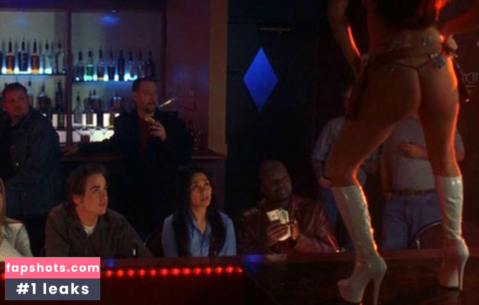 Holly Eglington gallery photo #10