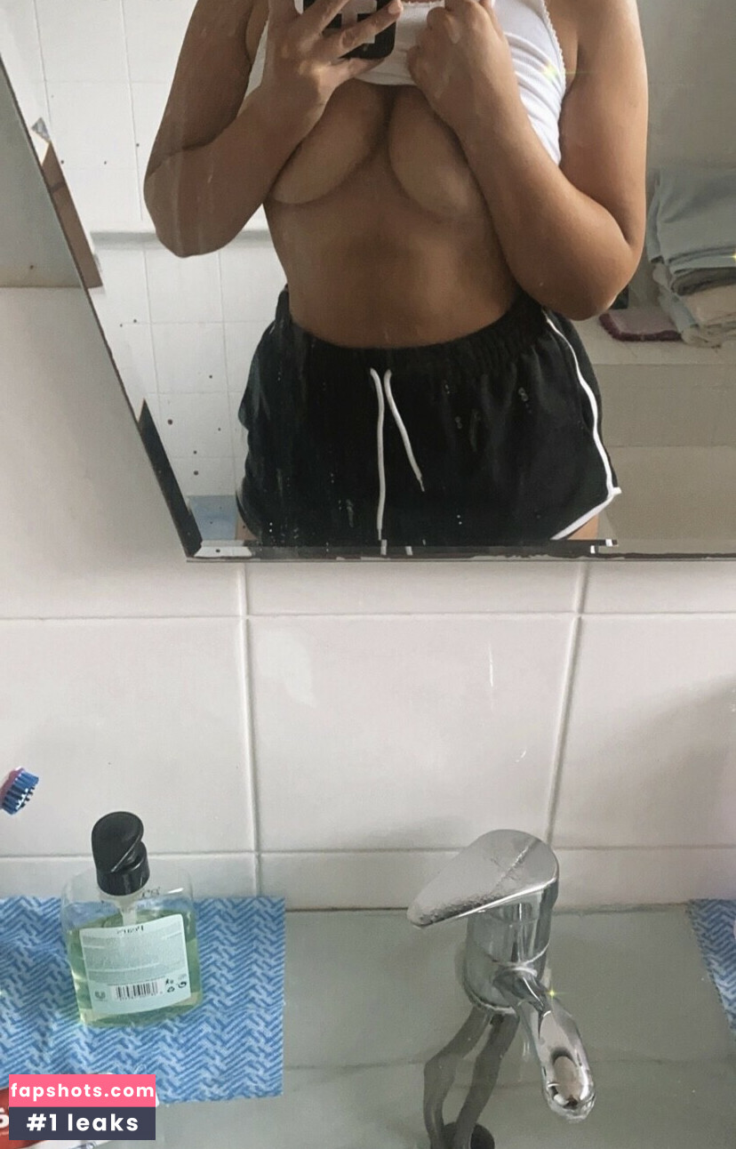 Holly Gunn Nude Leaks OnlyFans Photos #14 - LeakJerk