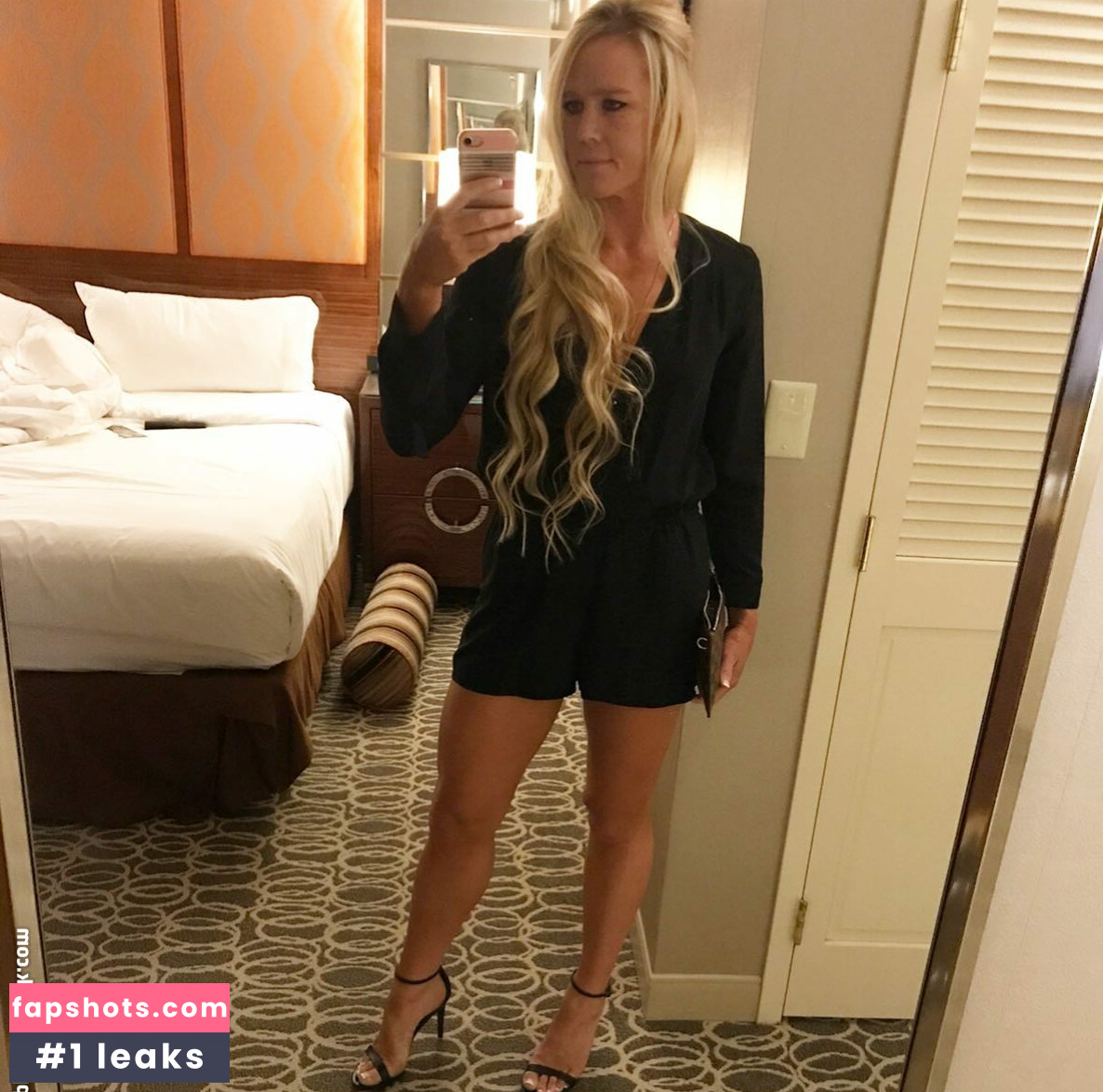 Holly Holm gallery photo #42