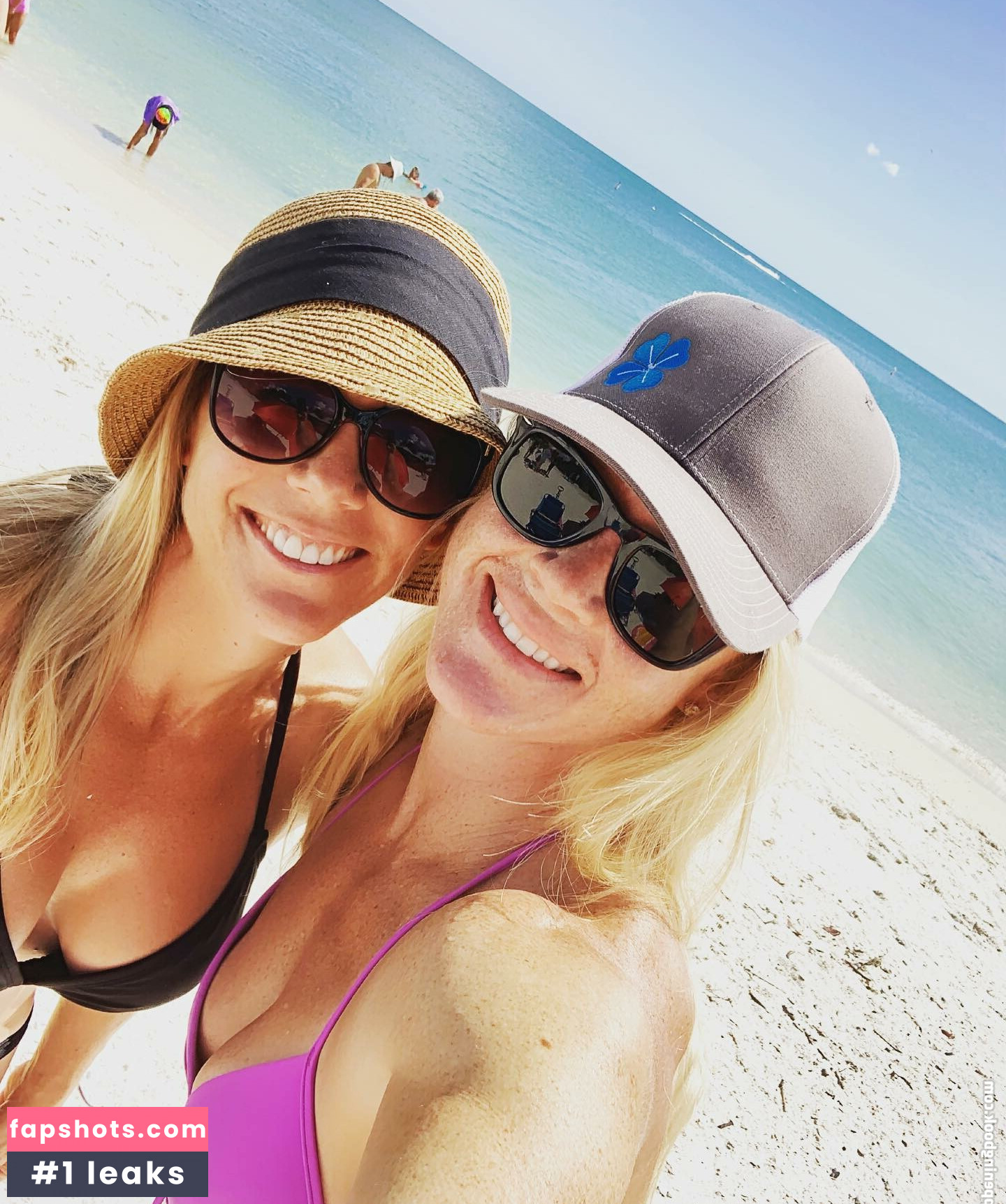 Holly Holm Nahé úniky fotek pouze od fanoušků #48 - Fapshots