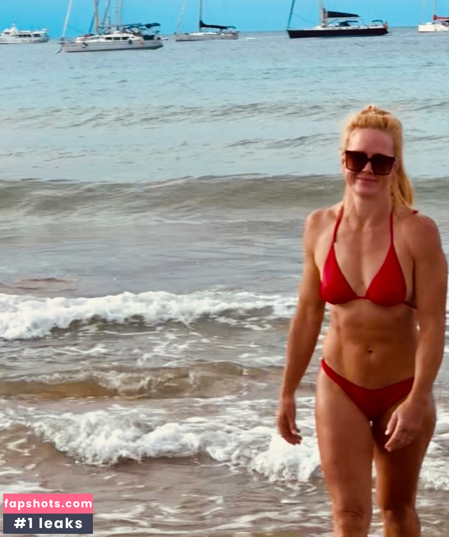 Holly Holm Nahé úniky fotek pouze od fanoušků #65 - Fapshots