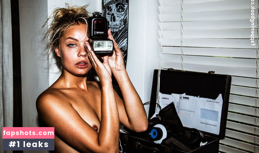 Holly Horne gallery photo #38