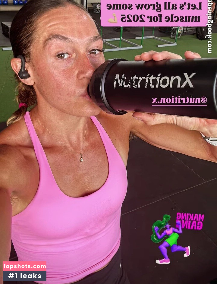 Holly Mills Nude Leaks OnlyFans Photos #12 - LeakJerk