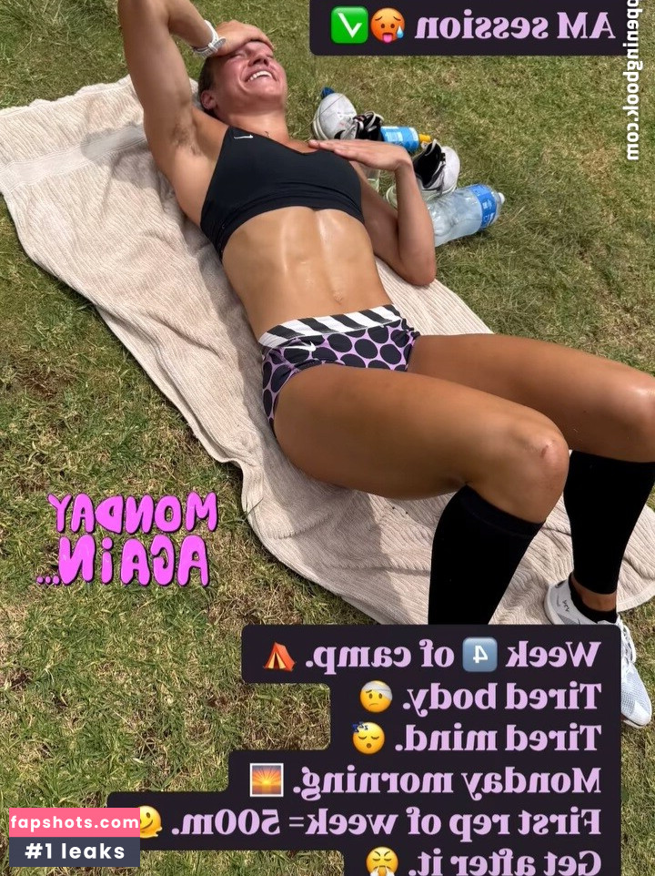 Holly Mills Nude Leaks OnlyFans Photos #8 - LeakJerk