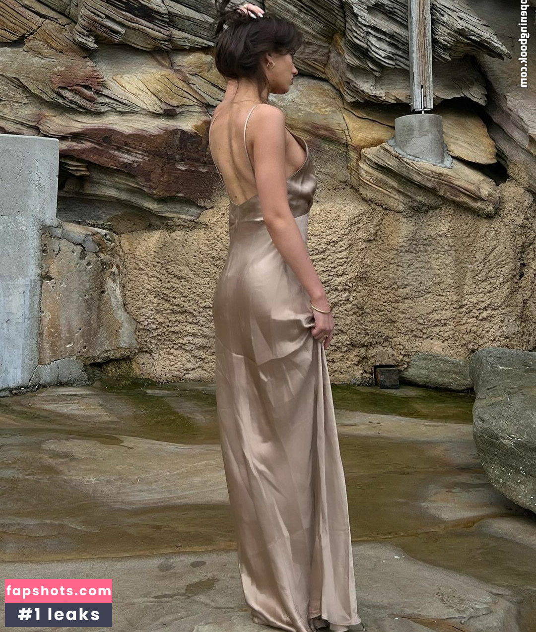 Holly Mueller gallery photo #2