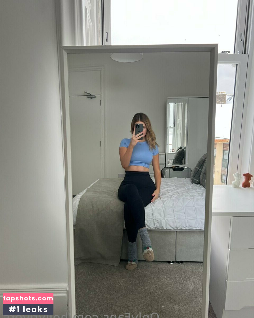 Holly Rivers Nacktheit OnlyFans Fotos #3 - Fapshots