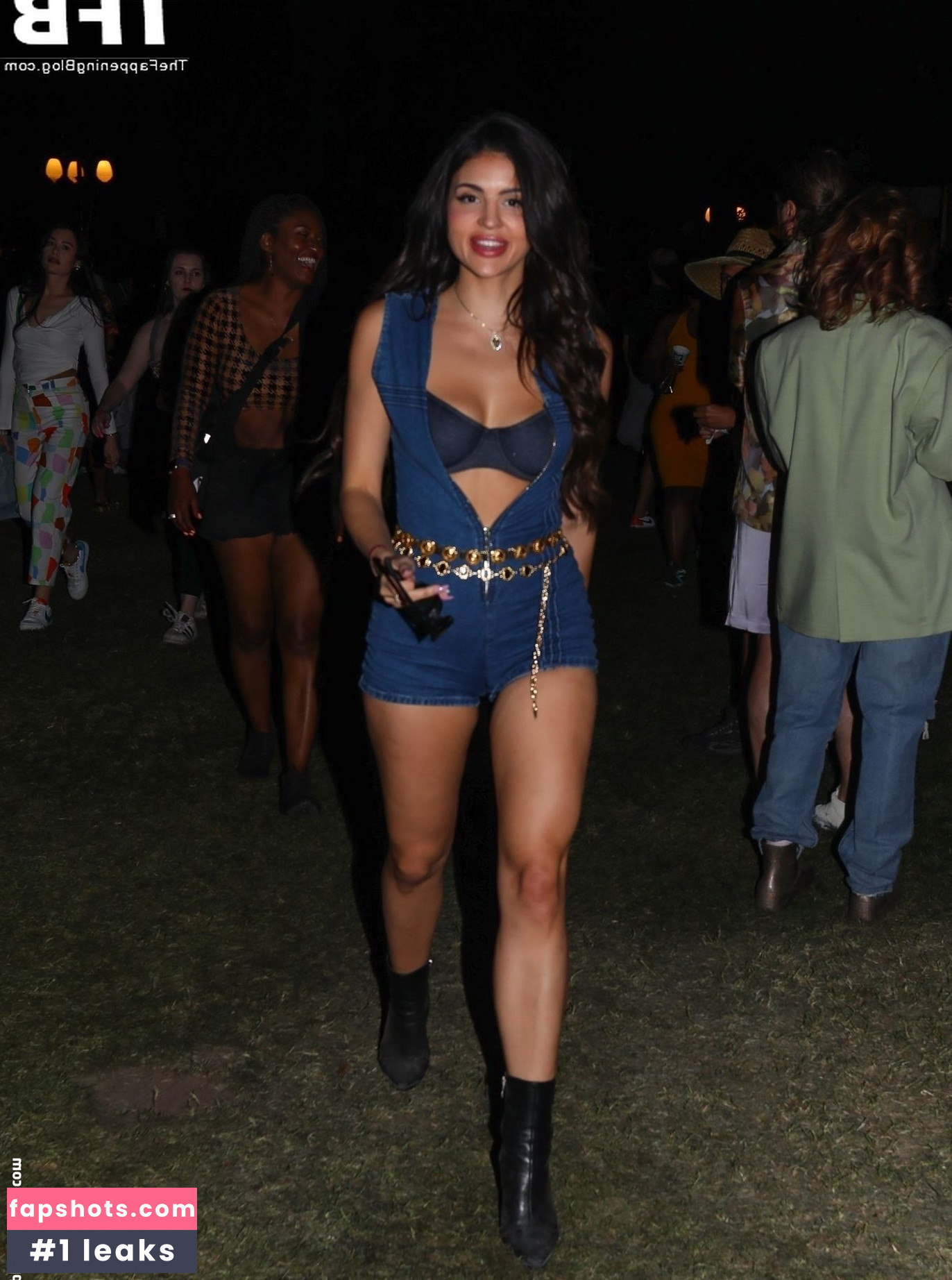 Holly Scarfone gallery photo #81