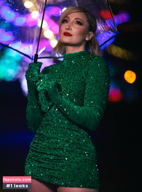 Holly Wolf gallery photo #1141