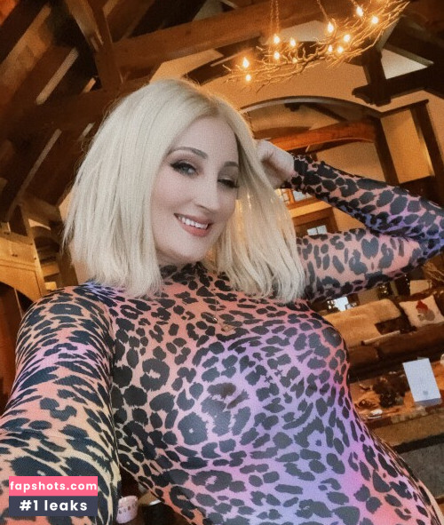 Holly Wolf gallery photo #1272