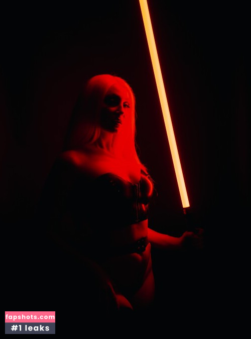 Holly Wolf gallery photo #1465