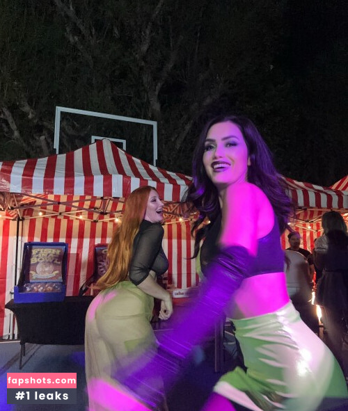 Holly Wolf gallery photo #1478