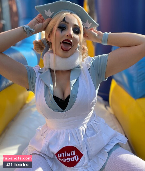 Holly Wolf gallery photo #1532