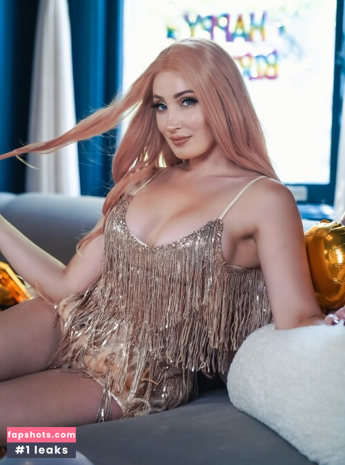 Holly Wolf gallery photo #1724