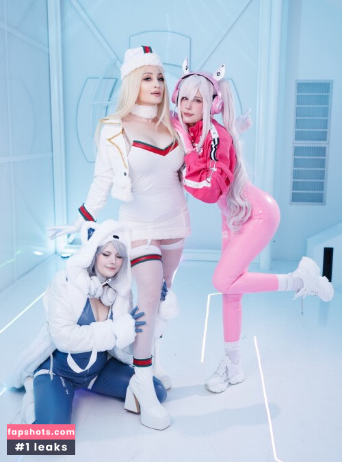 Holly Wolf gallery photo #1761