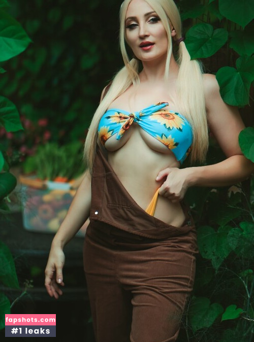 Holly Wolf gallery photo #1772