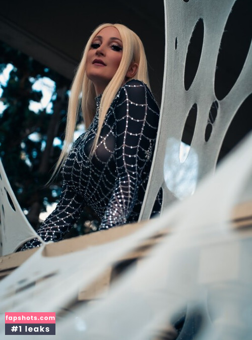 Holly Wolf gallery photo #2202