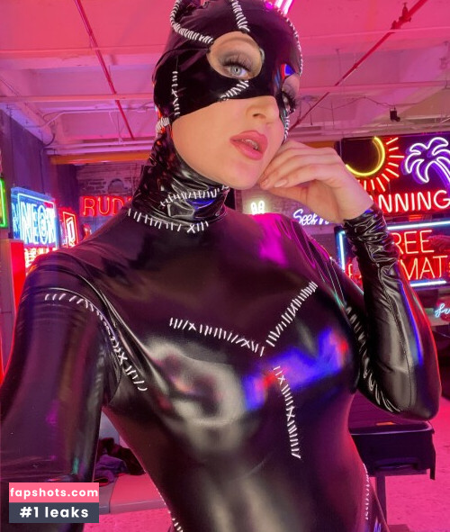 Holly Wolf gallery photo #2384