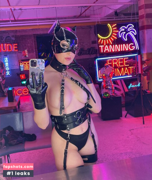 Holly Wolf gallery photo #2404