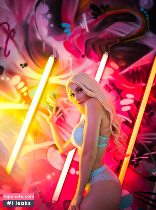 Holly Wolf gallery photo #3062