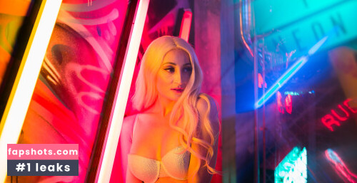 Holly Wolf gallery photo #3065