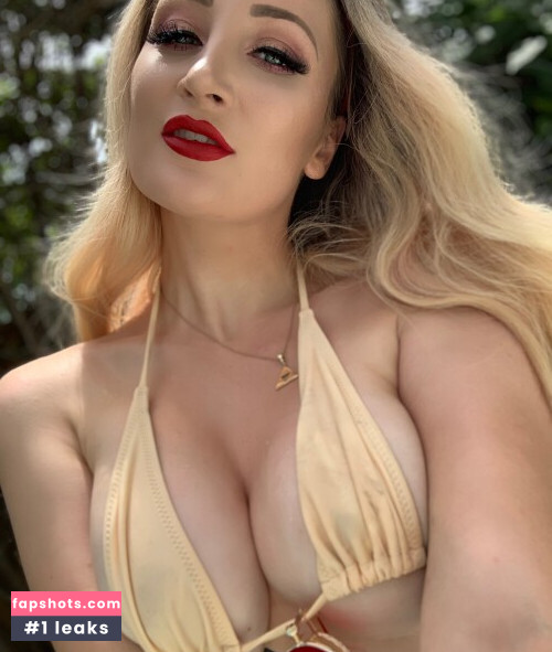 Holly Wolf gallery photo #3210