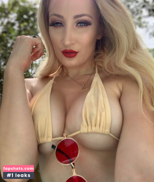 Holly Wolf gallery photo #3213