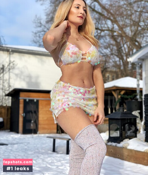 Holly Wolf gallery photo #3299