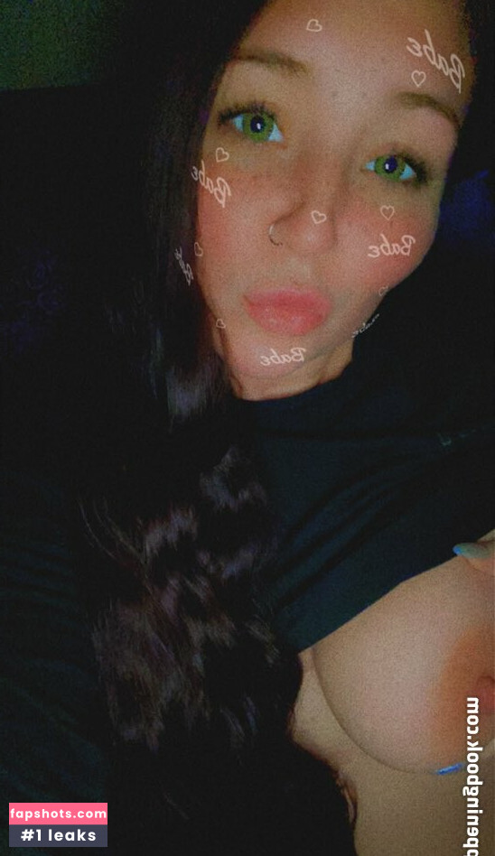 Hollydelicious4 gallery photo #6