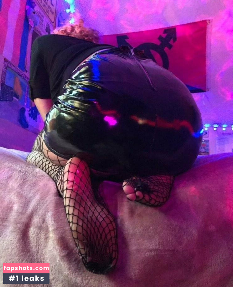 hollyleafz gallery photo #6