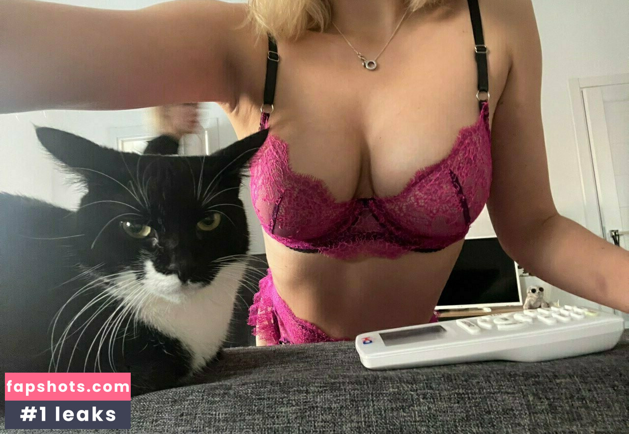 hollymoonvvip gallery photo #22