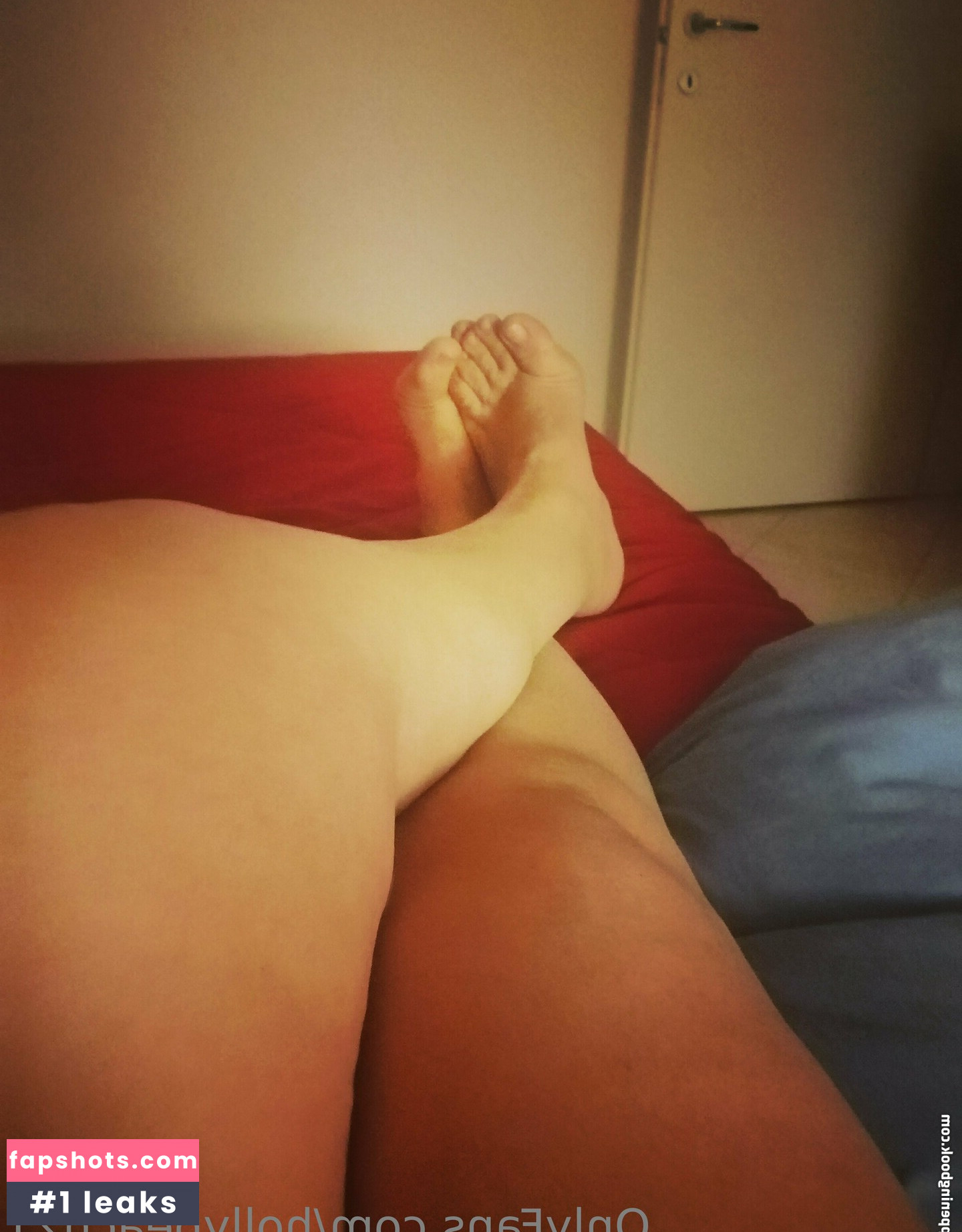 hollypeach21 gallery photo #4