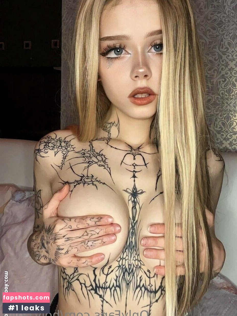 holy.polly gallery photo #60