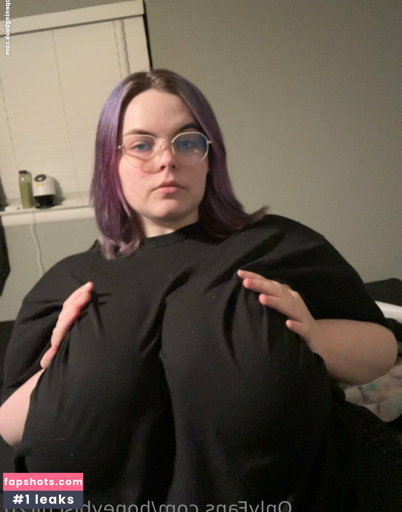 honeybiscuit20 gallery photo #3