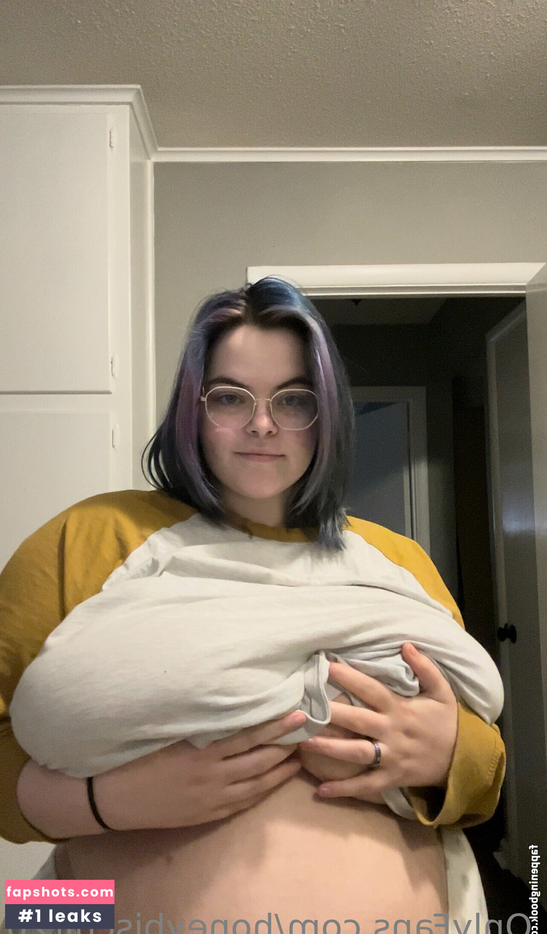 honeybiscuit20 gallery photo #34