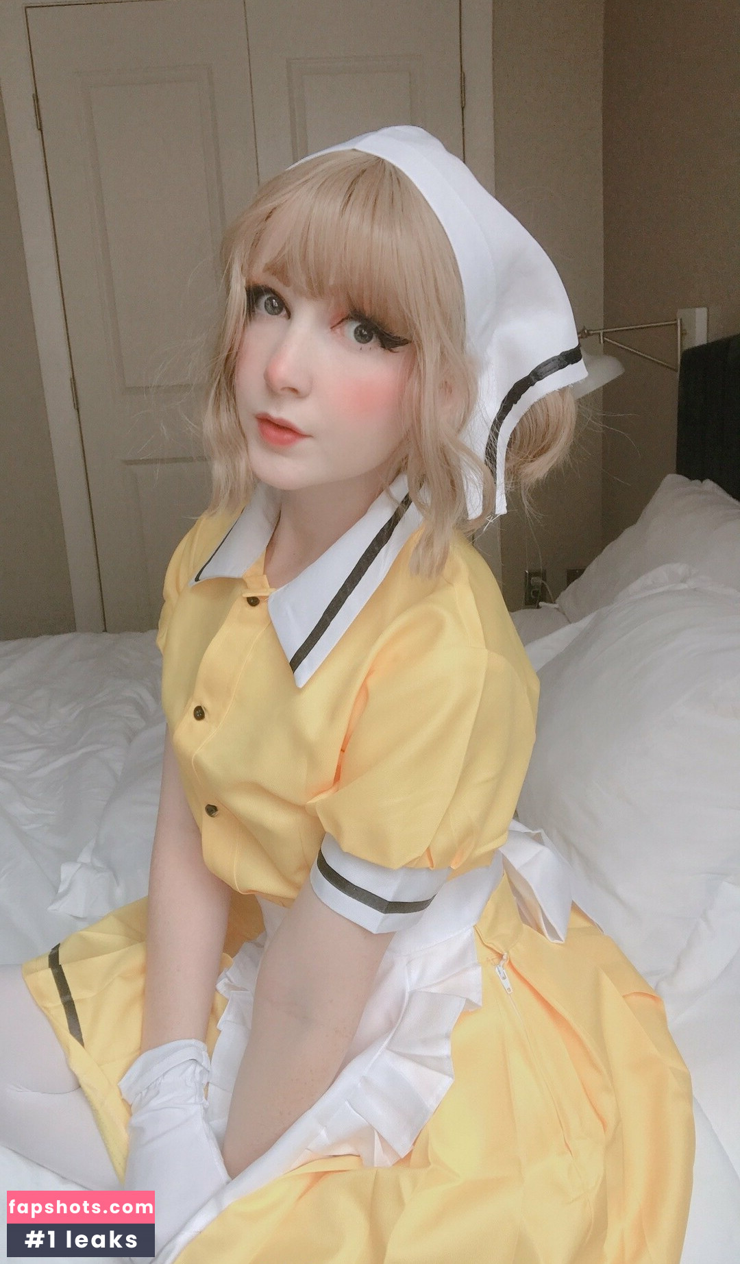 Honeybunnycos gallery photo #33