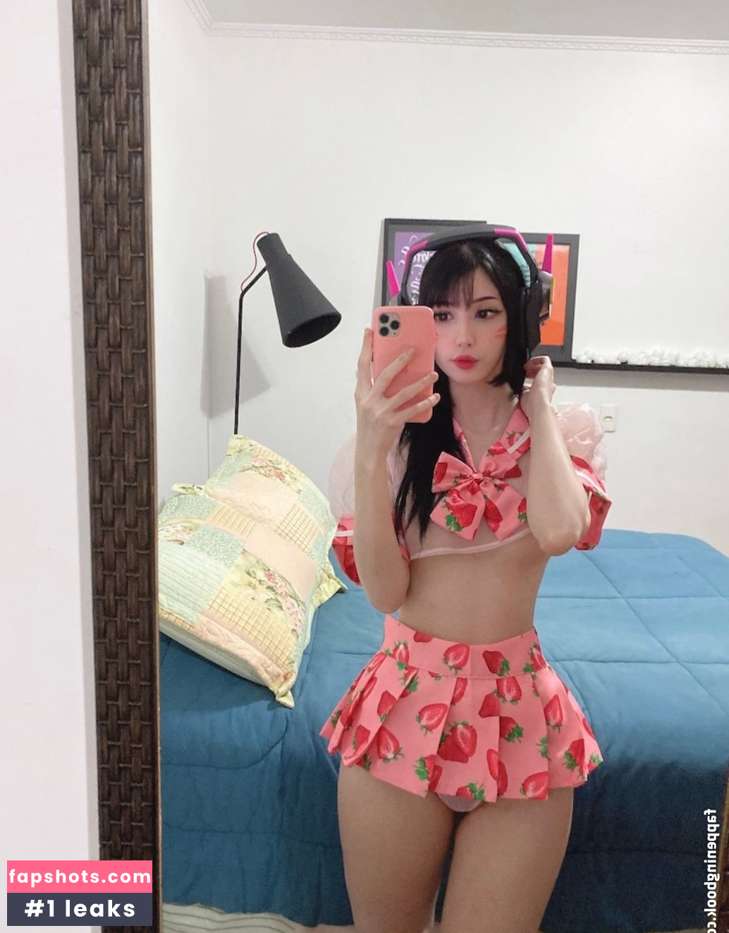 Honeylol gallery photo #49