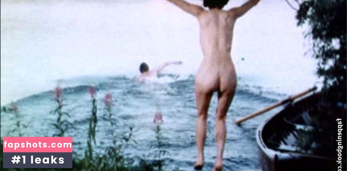 Honor Blackman gallery photo #2