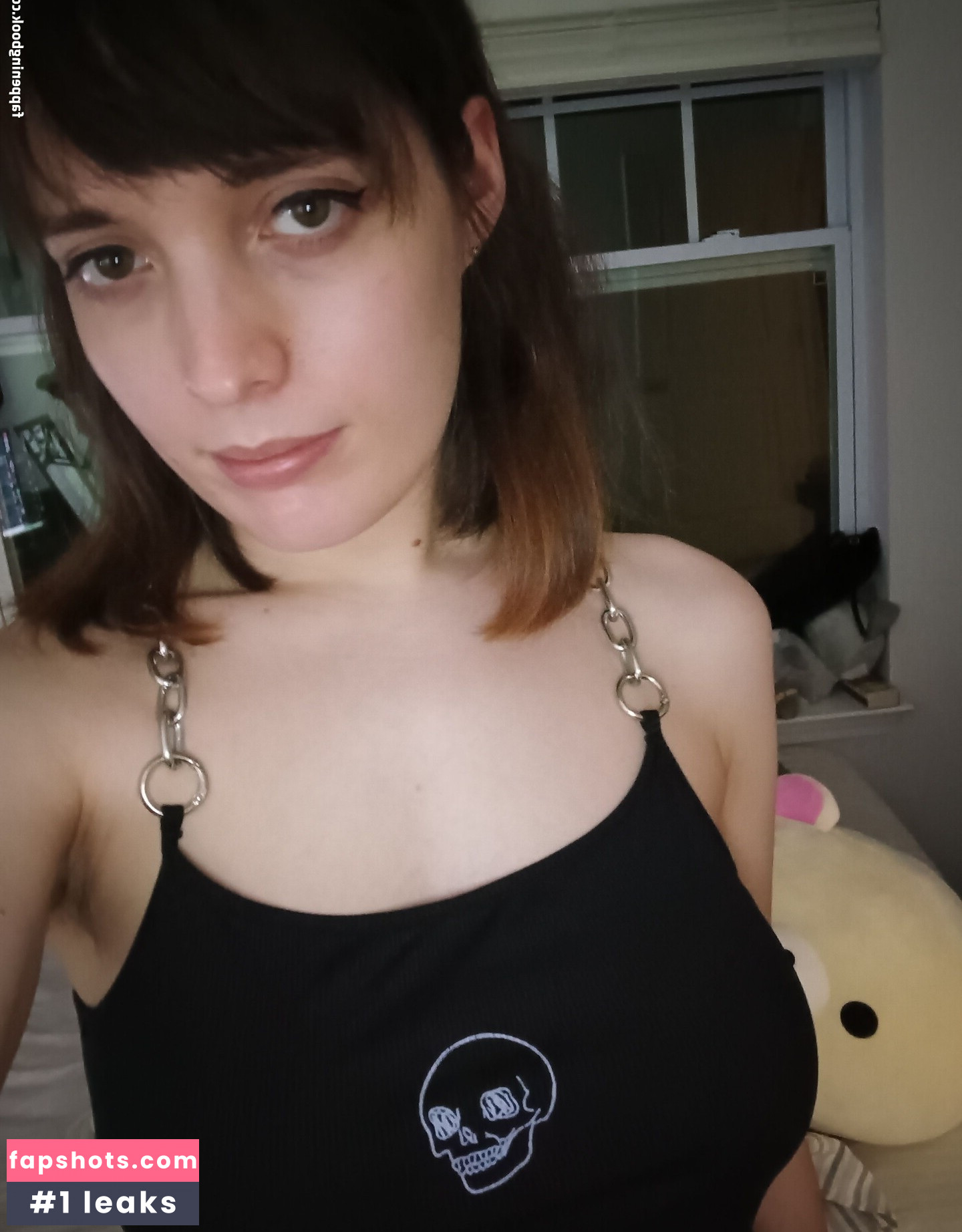 hooti gallery photo #6