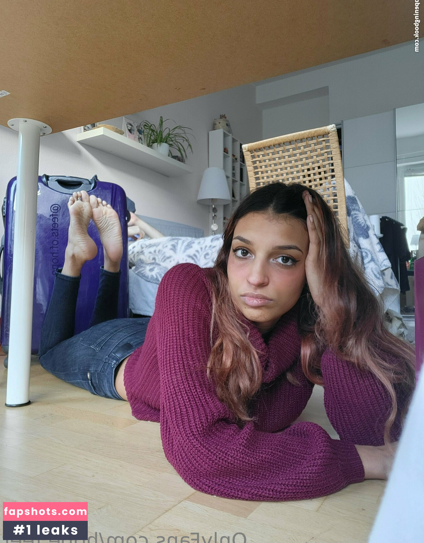 hope.feet gallery photo #6